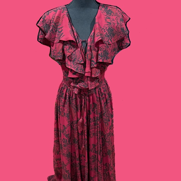 NWT La Femme En Noir Mythical Goddess Gown Oxblood Gorgon Print 👉FLAW👈 - Picture 3 of 13